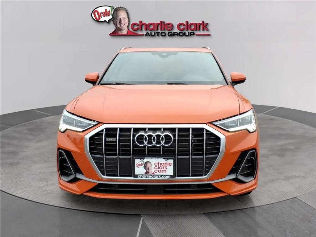 Used 2025 Audi Q3 2.0T Premium image 8