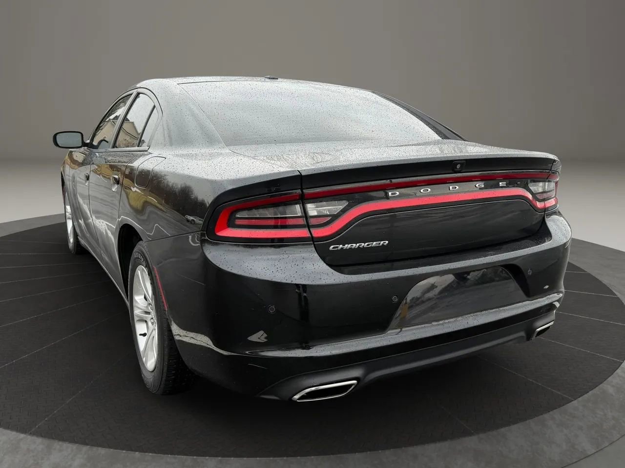 Used 2020 Dodge Charger SXT w/ Leather Interior Group image 20