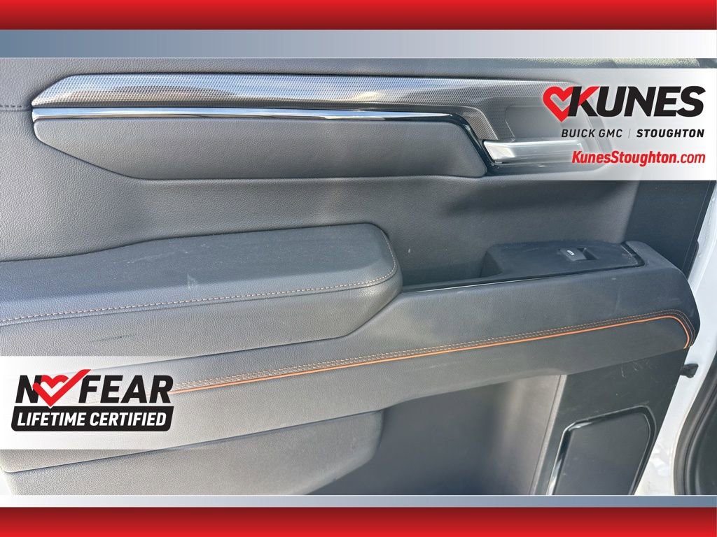 Used 2023 GMC Sierra 1500 AT4 image 37