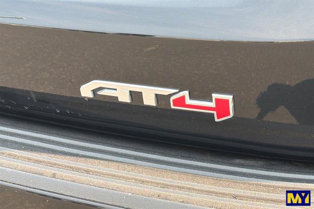 Certified 2024 GMC Yukon XL AT4 w/ AT4 Premium Plus Package AWD/4WD image 37