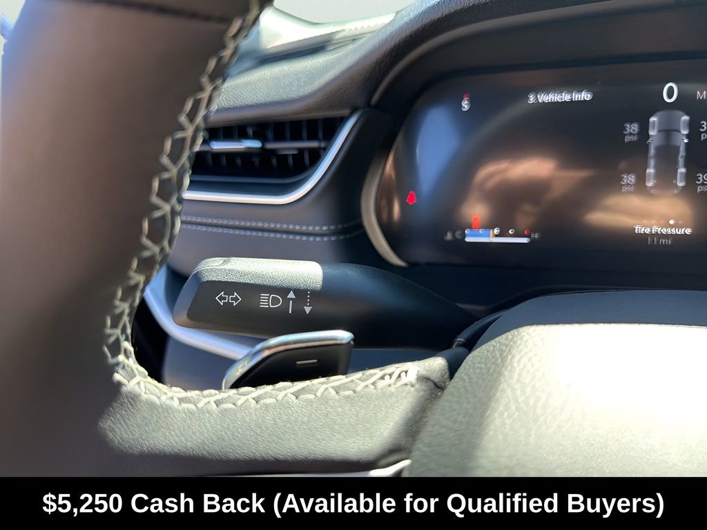 New 2025 Jeep Grand Cherokee Laredo X w/ Luxury Tech Group I RWD image 35