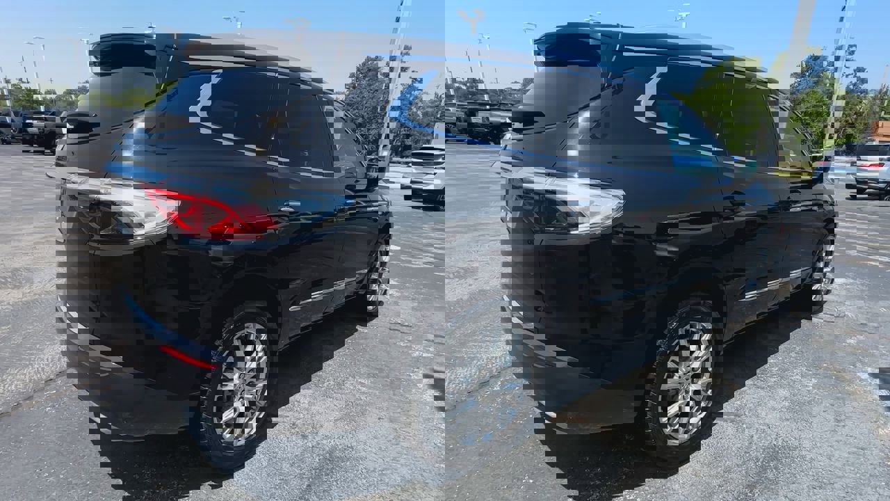 Certified 2023 Buick Enclave Essence w/ Experience Buick Package image 8