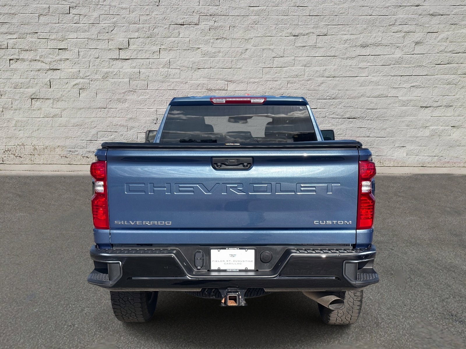 Used 2024 Chevrolet Silverado 2500 Custom w/ Custom Convenience Package image 6