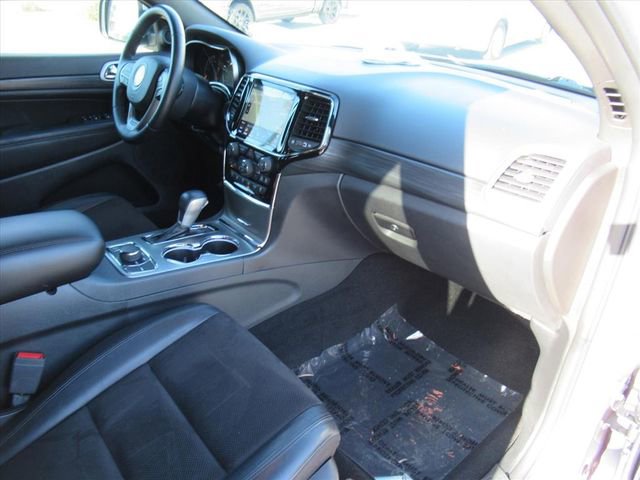 Used 2020 Jeep Grand Cherokee Laredo w/ Quick Order Package 2BN North AWD/4WD image 11