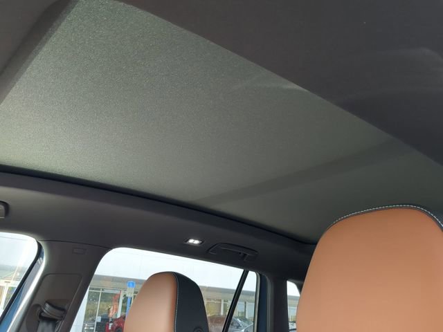 New 2026 Volkswagen Tiguan SEL R-Line image 21