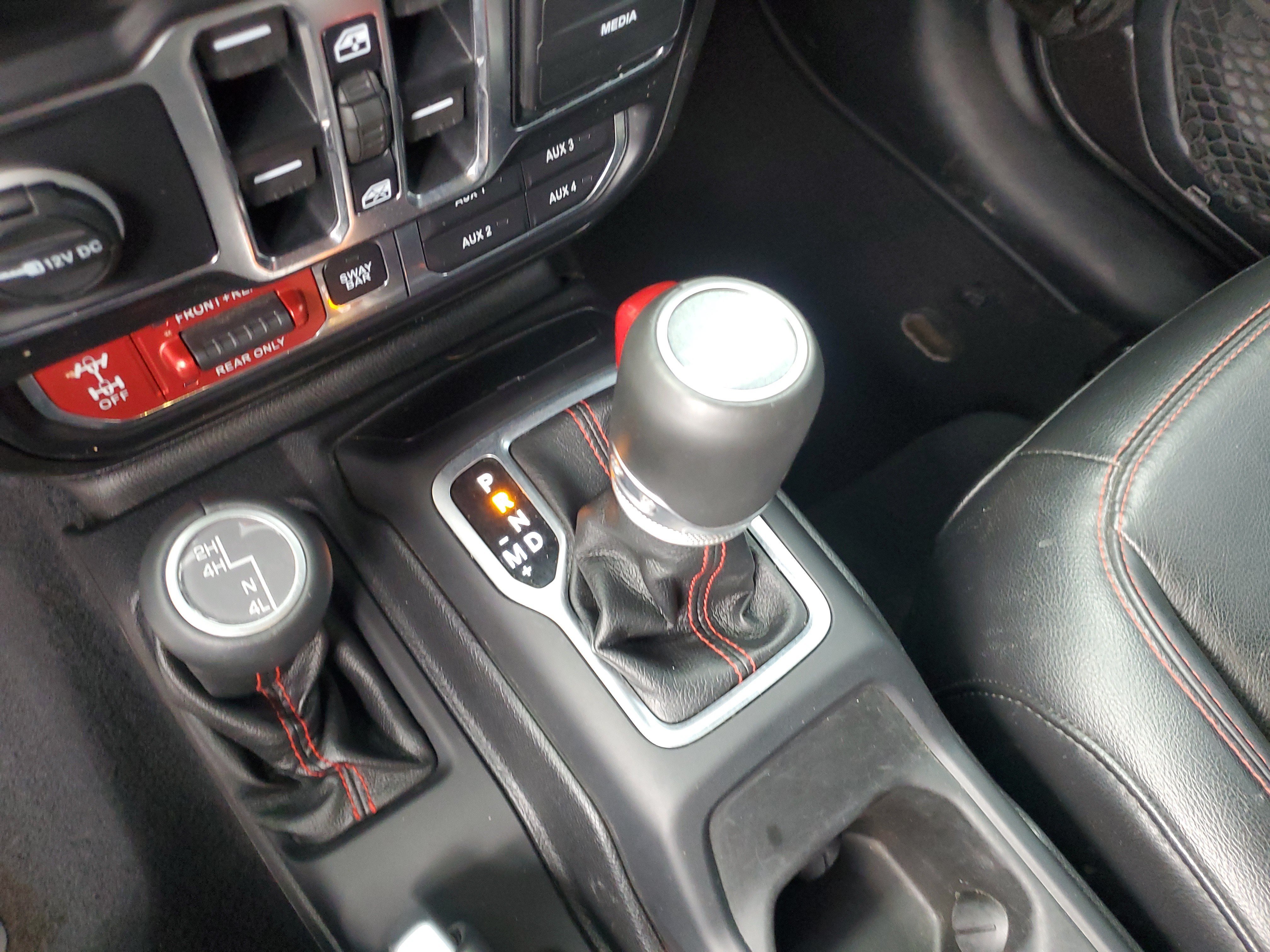 Used 2019 Jeep Wrangler Unlimited Rubicon AWD/4WD image 23