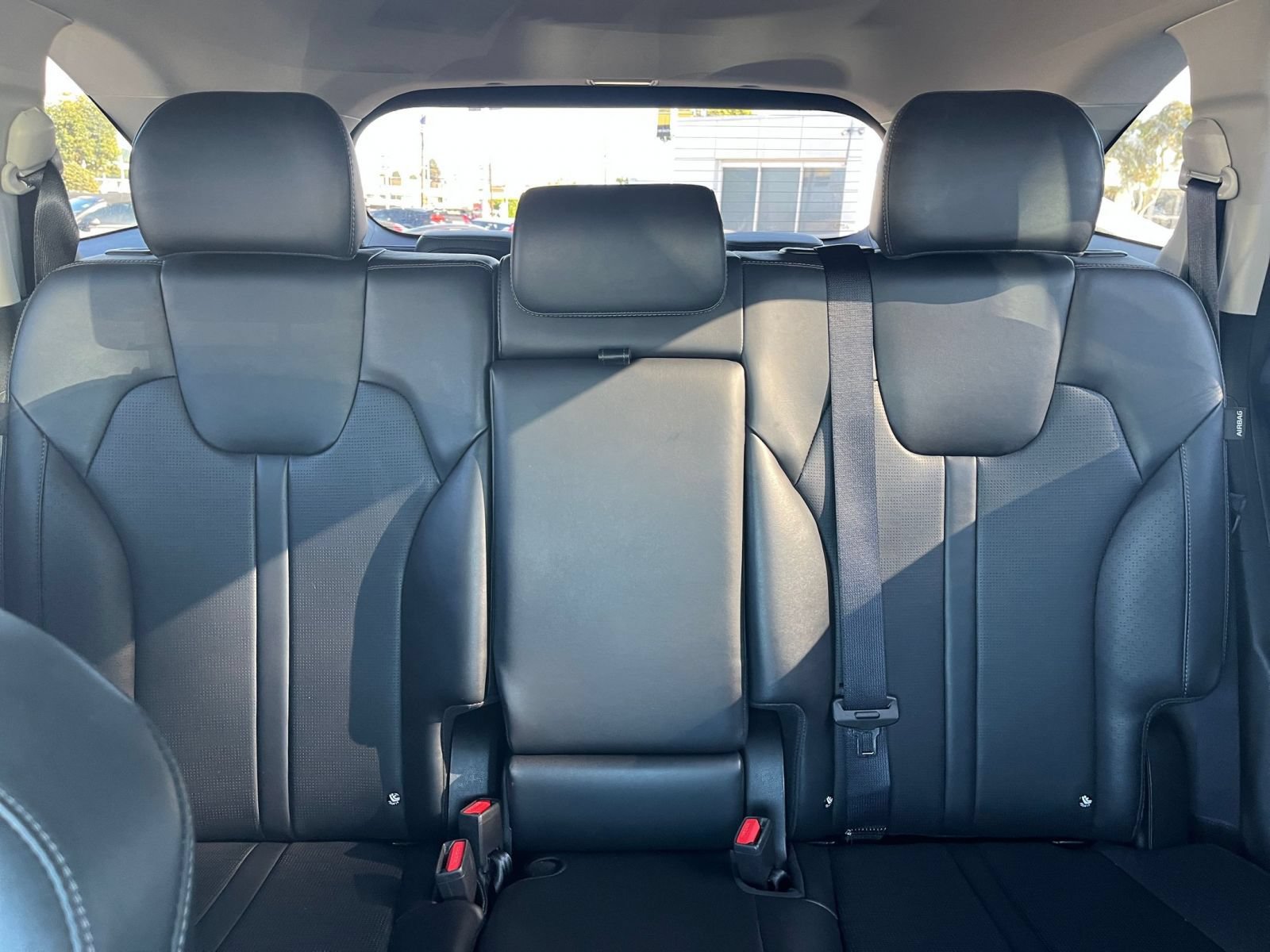 Used 2024 Kia Sorento S FWD image 40