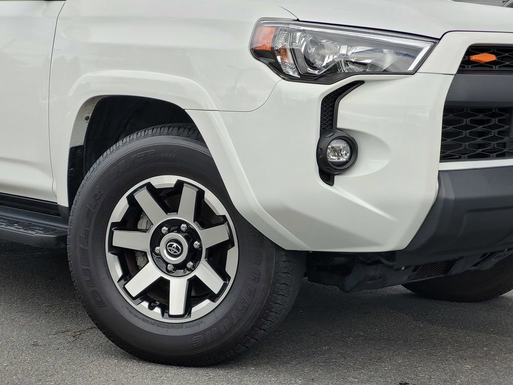 Used 2023 Toyota 4Runner TRD Off-Road Premium w/ Moonroof Package AWD/4WD image 4