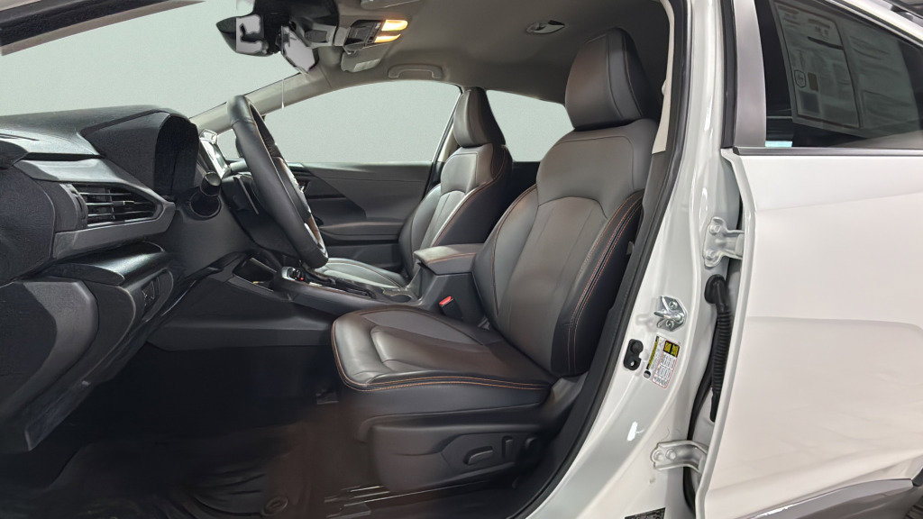 Certified 2026 Subaru Crosstrek 2.5i Limited w/ Crosstrek Mirror Package image 15