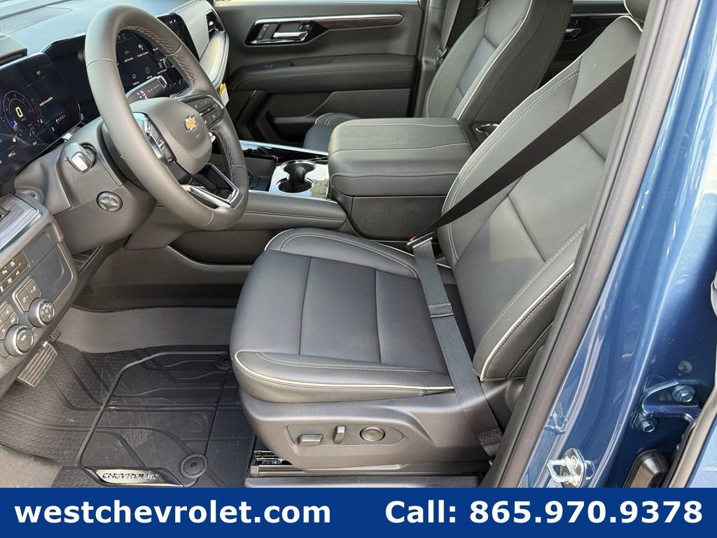 New 2026 Chevrolet Suburban Premier image 10