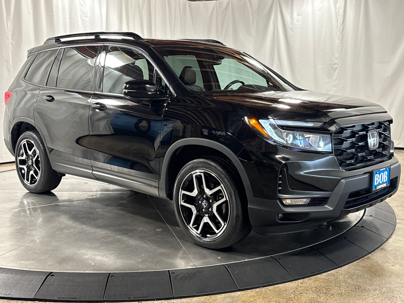 Used 2023 Honda Passport Elite image 7