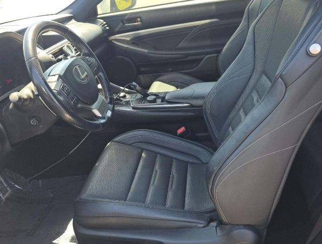 Used 2016 Lexus RC 200t RWD image 4