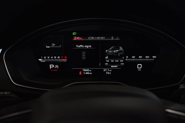 Used 2025 Audi SQ5 Premium Plus w/ Premium Plus Package image 17