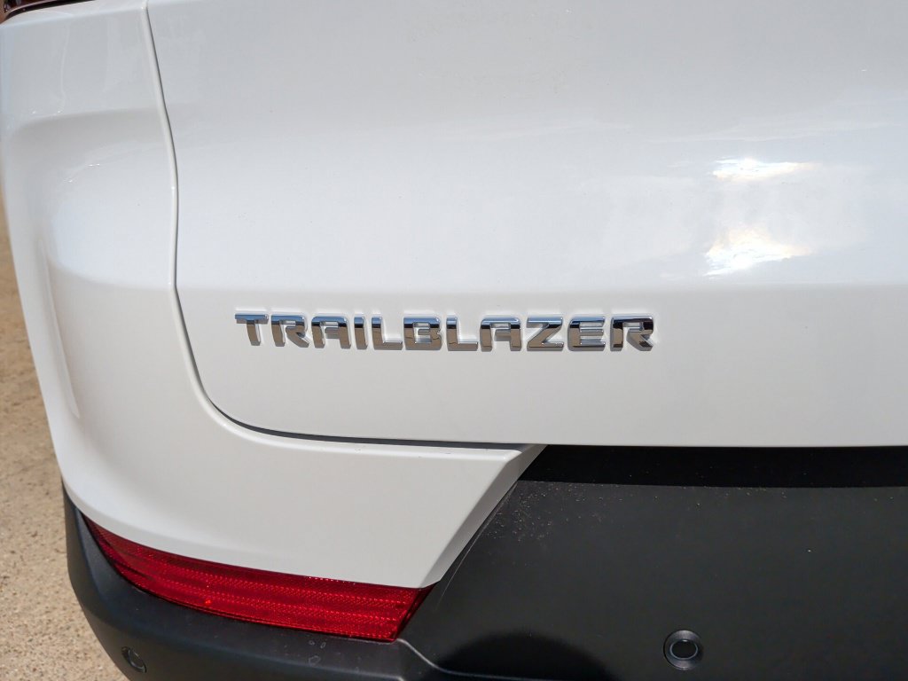 New 2026 Chevrolet TrailBlazer LS w/ LS Convenience Package FWD image 35