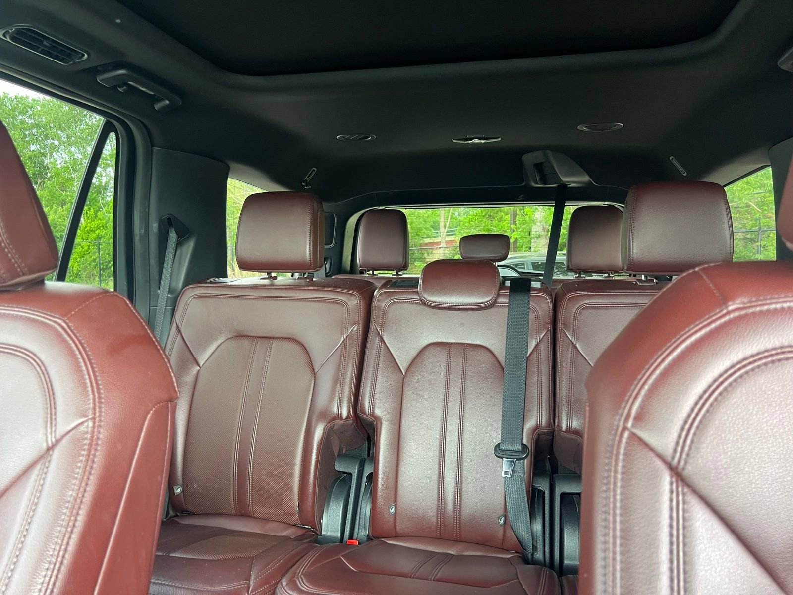 Used 2024 Ford Expedition Limited AWD/4WD image 40