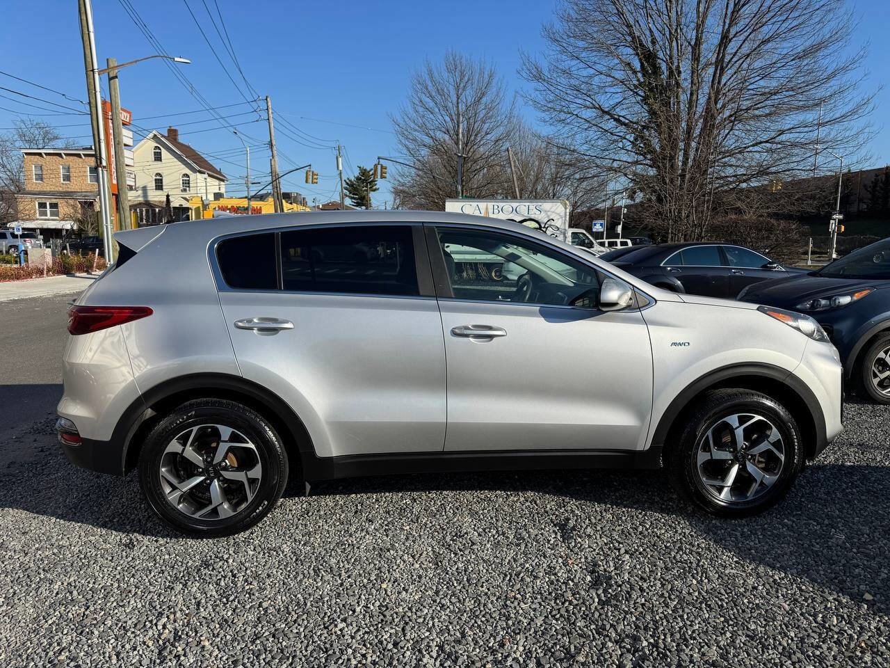 Used 2021 Kia Sportage LX image 4