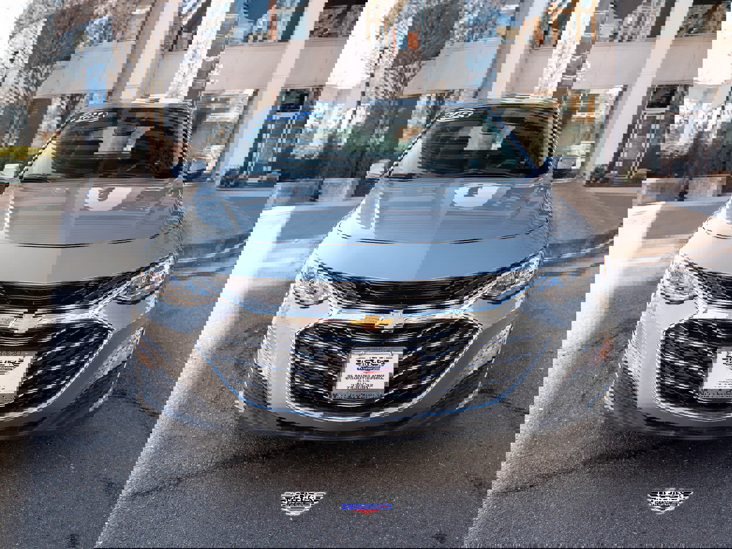 Used 2024 Chevrolet Malibu LT image 2