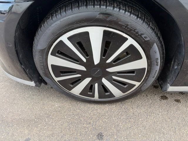Used 2024 Lucid Air Touring AWD/4WD image 40