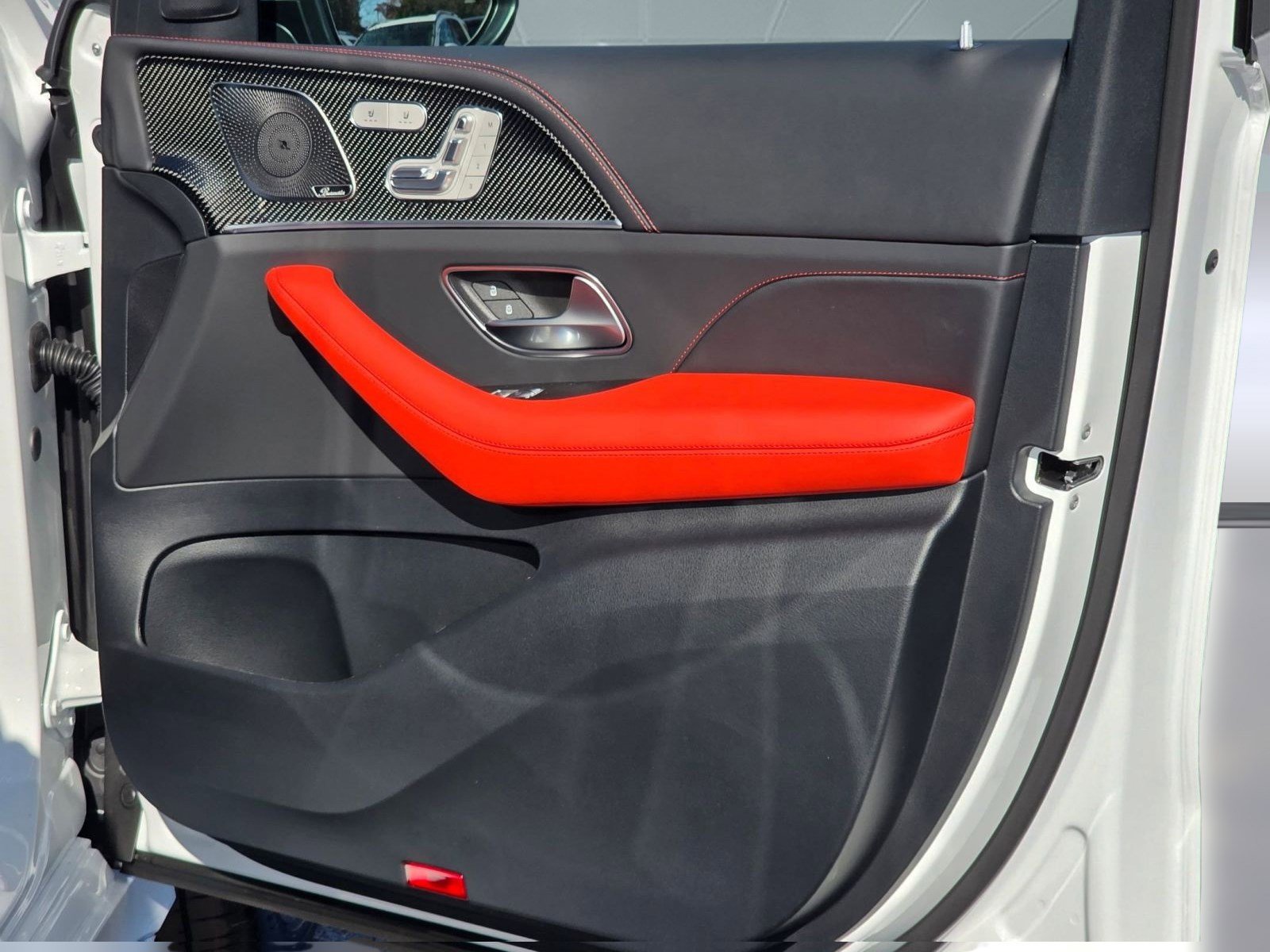 New 2026 Mercedes-Benz GLE 63 AMG S image 19