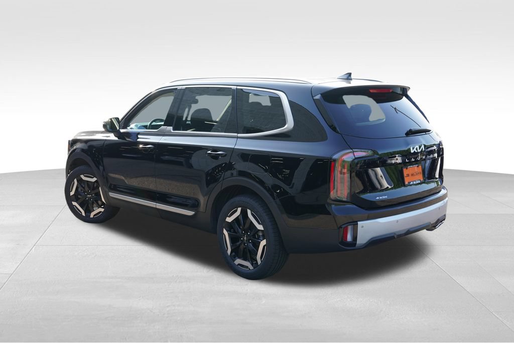 Certified 2024 Kia Telluride EX w/ EX Captain's Chair Package AWD/4WD image 7