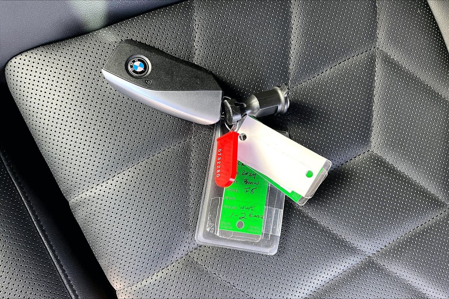 Used 2024 BMW i5 eDrive40i w/ M Sport Package image 10