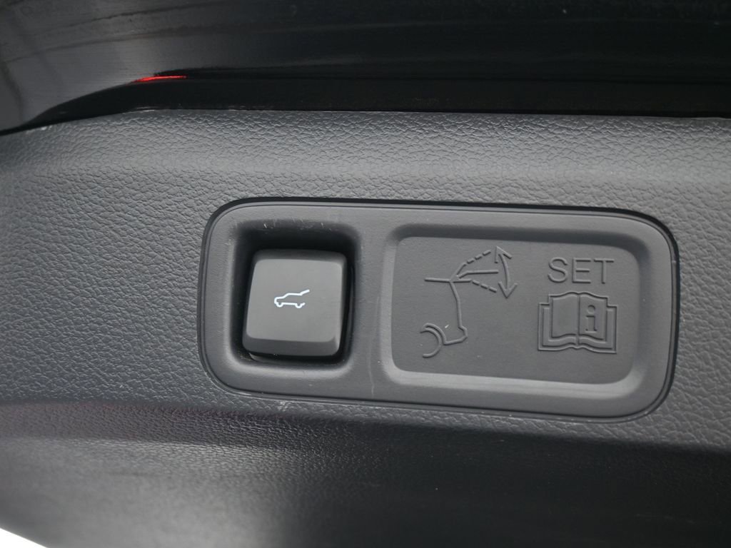 Used 2024 Ford Expedition Limited image 48