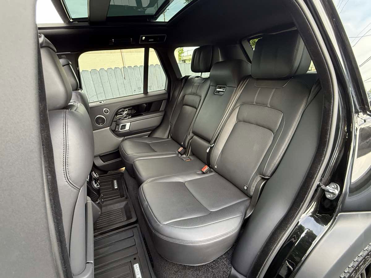 Used 2021 Land Rover Range Rover Westminster Edition image 5