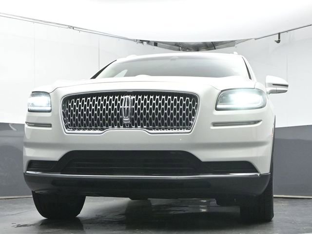 Used 2023 Lincoln Nautilus Reserve w/ Luxury Package image 36