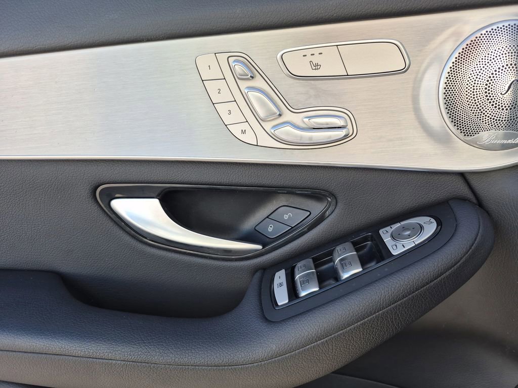 Used 2019 Mercedes-Benz GLC 300 4MATIC image 6