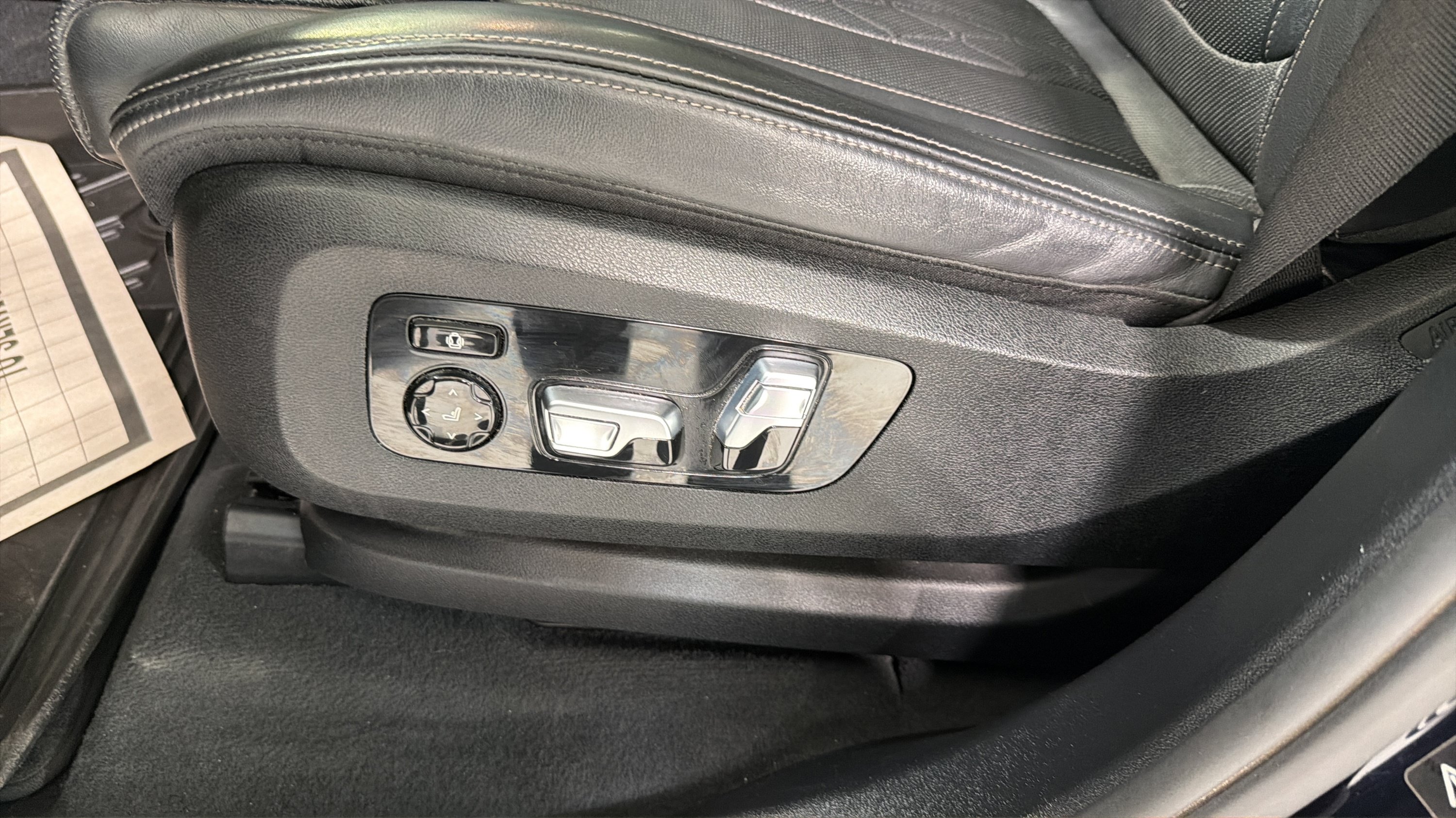 Used 2019 BMW X7 xDrive50i AWD/4WD image 10
