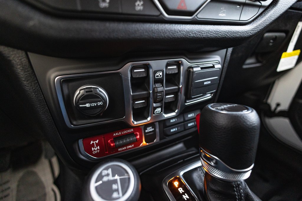New 2026 Jeep Gladiator Sport AWD/4WD image 17