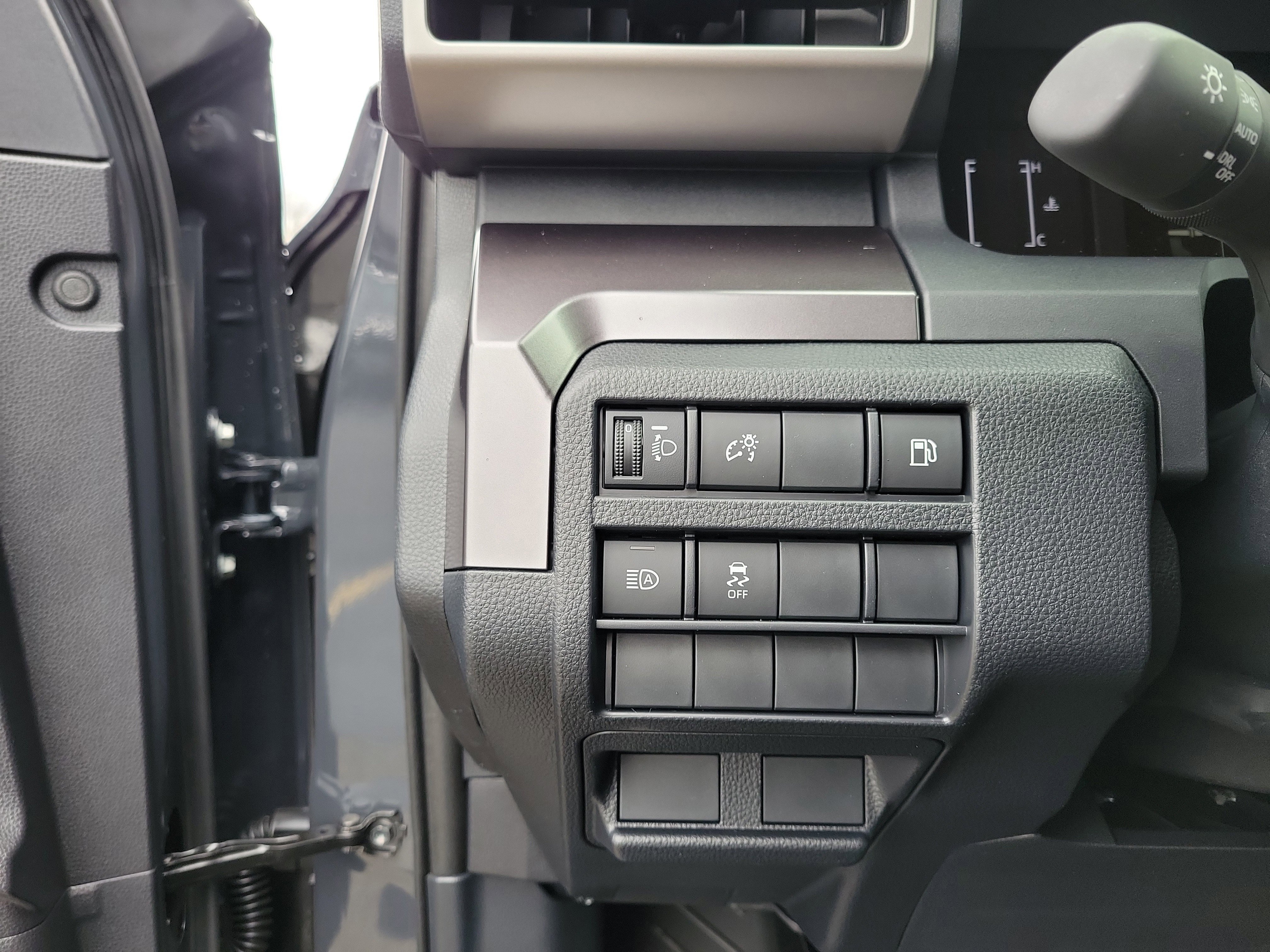 New 2025 Toyota 4Runner SR5 image 20