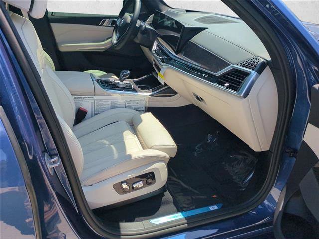 Used 2026 BMW ALPINA XB7 AWD/4WD image 27