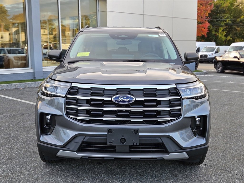 New 2026 Ford Explorer Active image 8