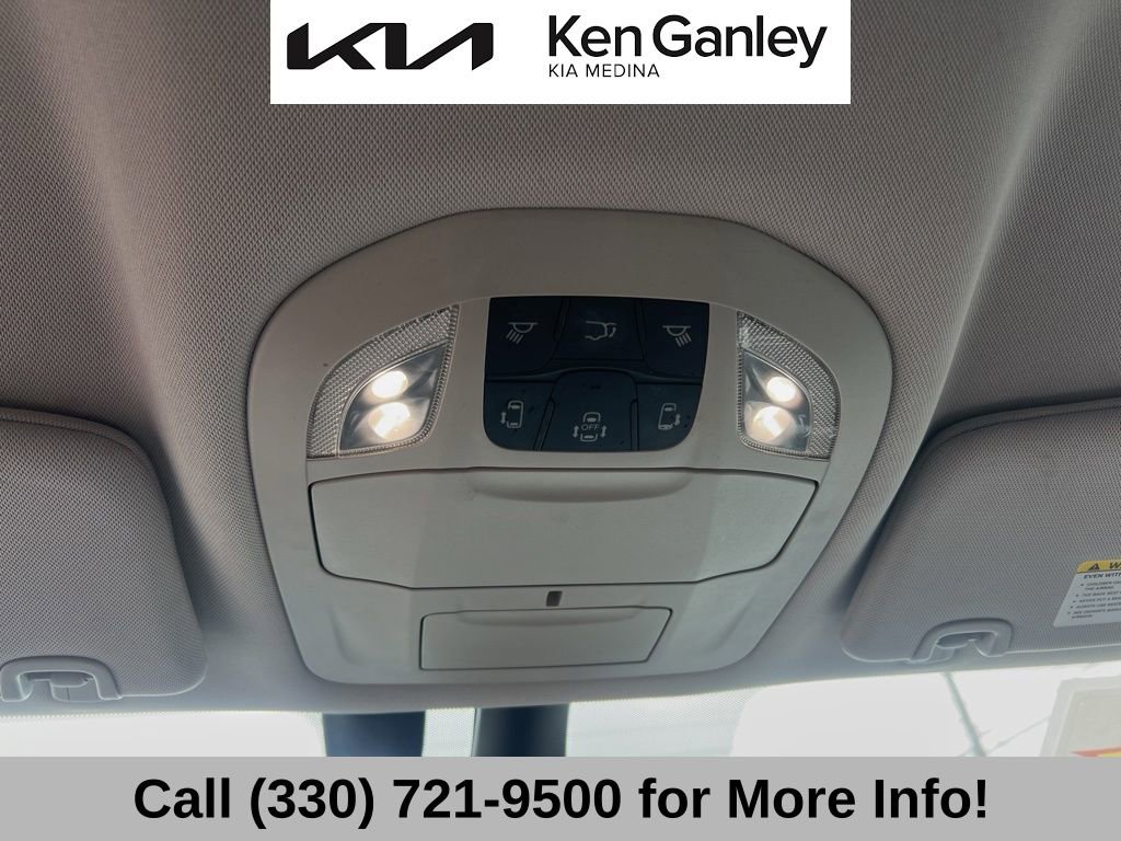 Used 2017 Chrysler Pacifica Touring-L Plus w/ Advanced Safetytec Group image 35