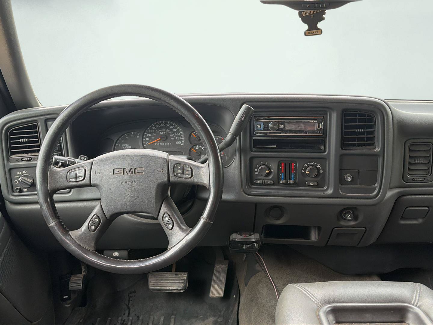 Used 2006 GMC Sierra 2500 SLE w/ Snow Plow Prep Package AWD/4WD image 9
