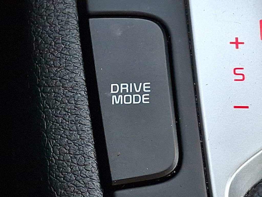 Used 2023 Kia Forte LXS image 23