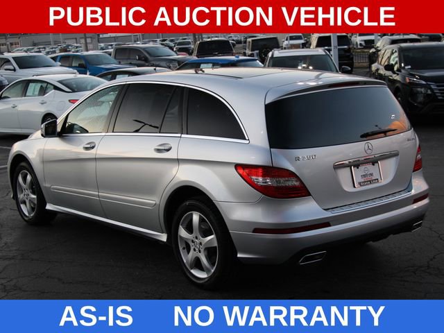 Used 2011 Mercedes-Benz R 350 4MATIC image 3