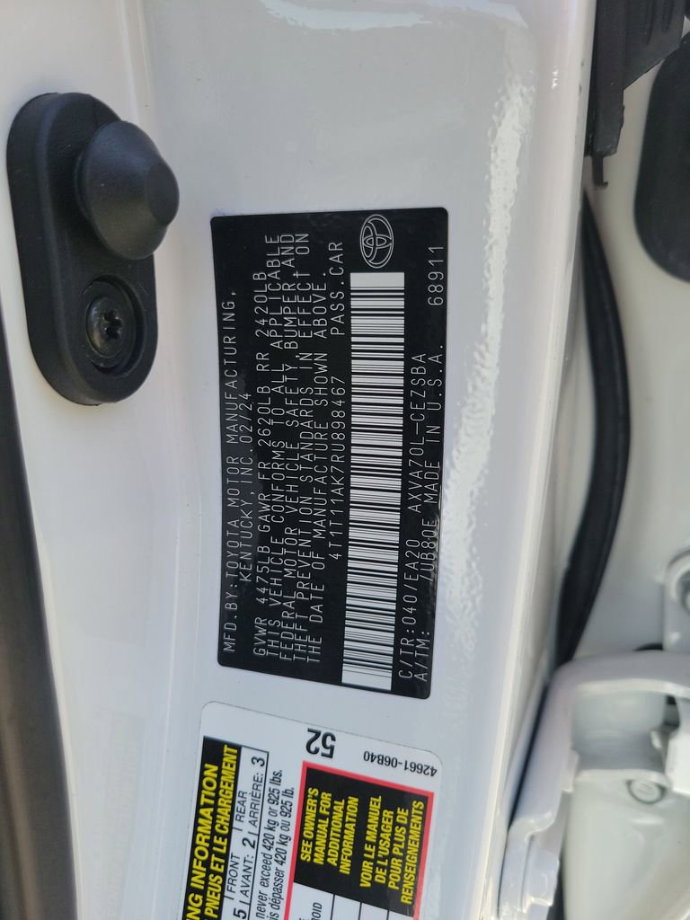 Certified 2024 Toyota Camry SE w/ Convenience Package image 36