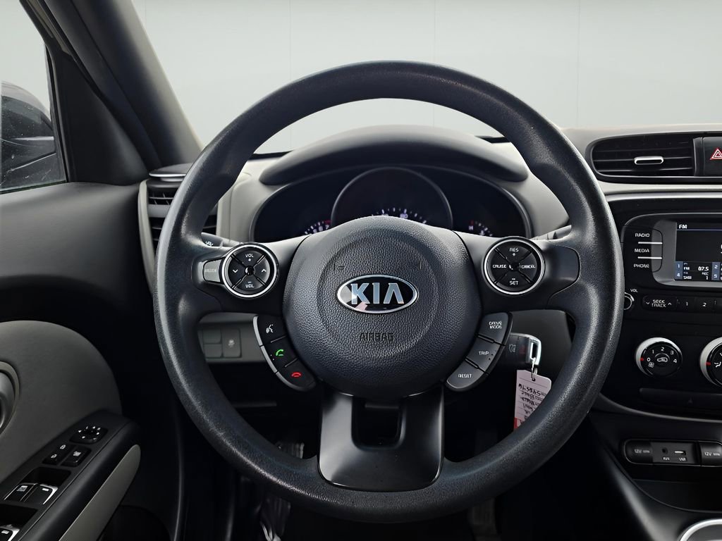 Used 2018 Kia Soul FWD image 26