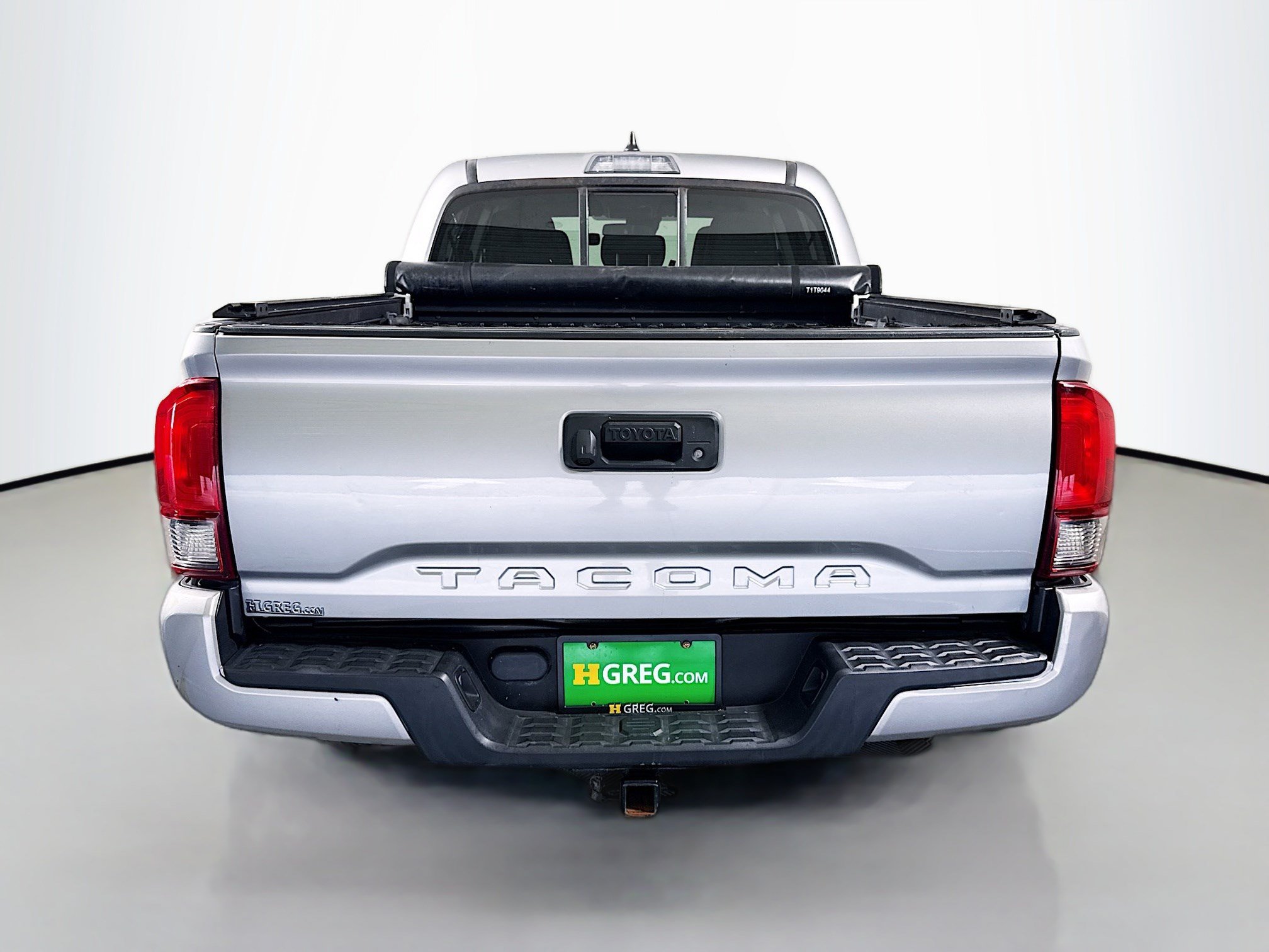 Used 2020 Toyota Tacoma SR w/ SR Convenience Package RWD image 8