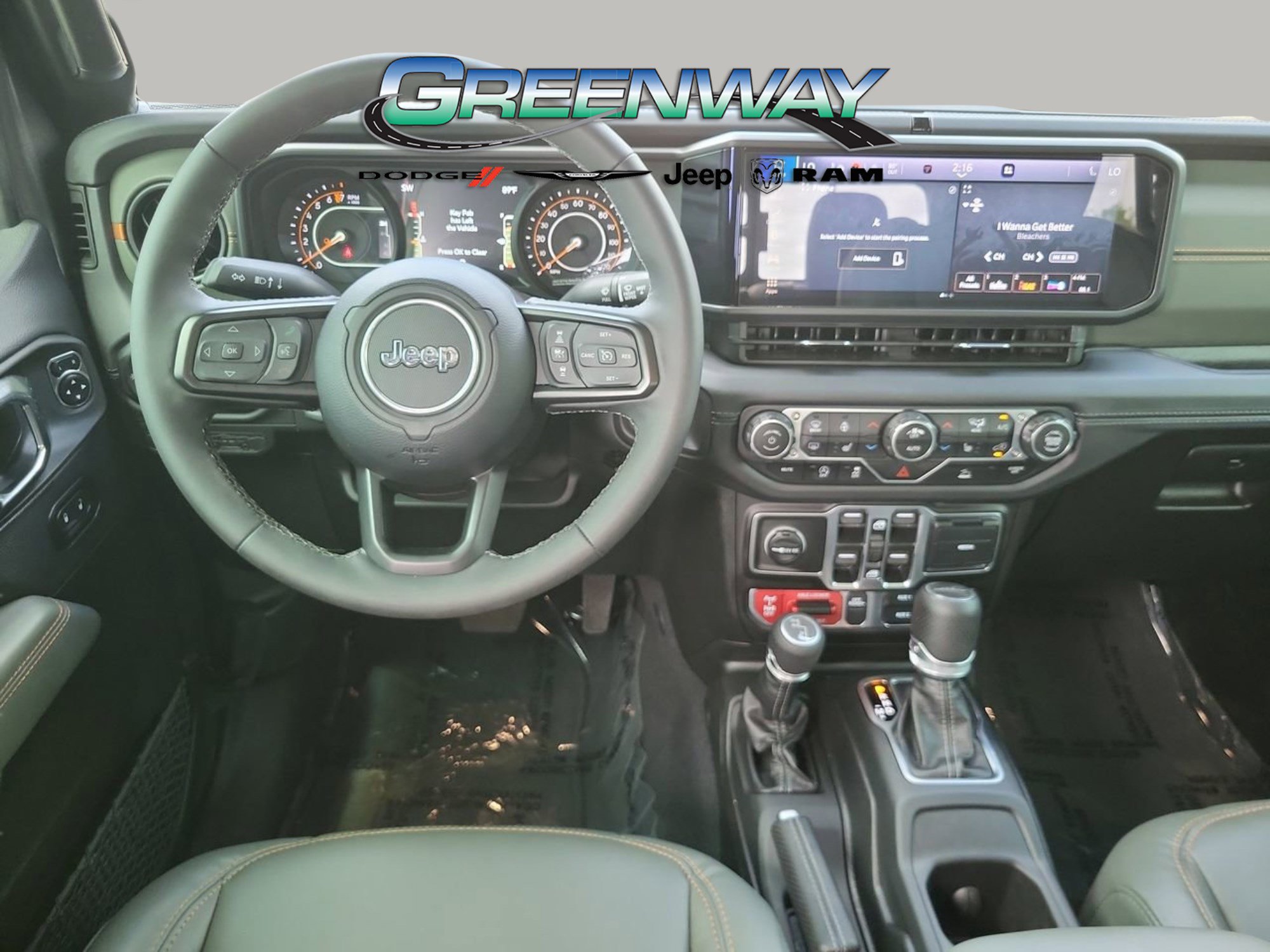 Used 2025 Jeep Gladiator Mojave w/ Convenience Group AWD/4WD image 13