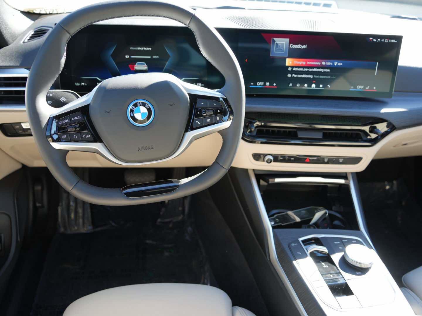 Used 2025 BMW i4 eDrive40 w/ Premium Package image 7