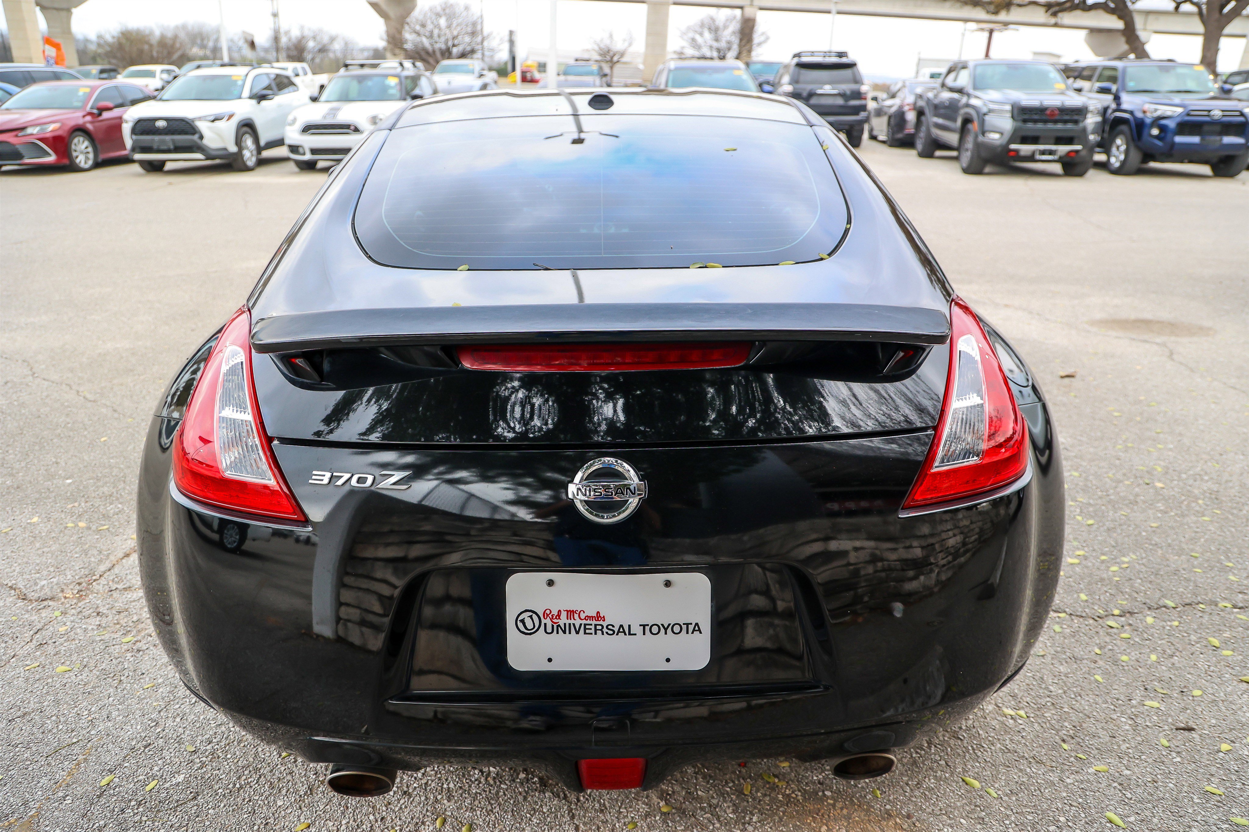 Used 2016 Nissan 370Z w/ Sport Package image 19