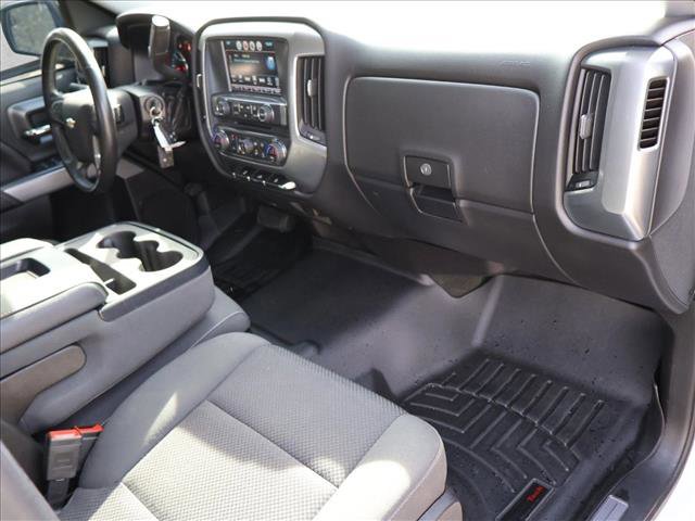 Used 2017 Chevrolet Silverado 1500 LT w/ Redline Edition AWD/4WD image 24