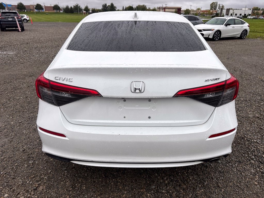 Used 2022 Honda Civic Sport image 8