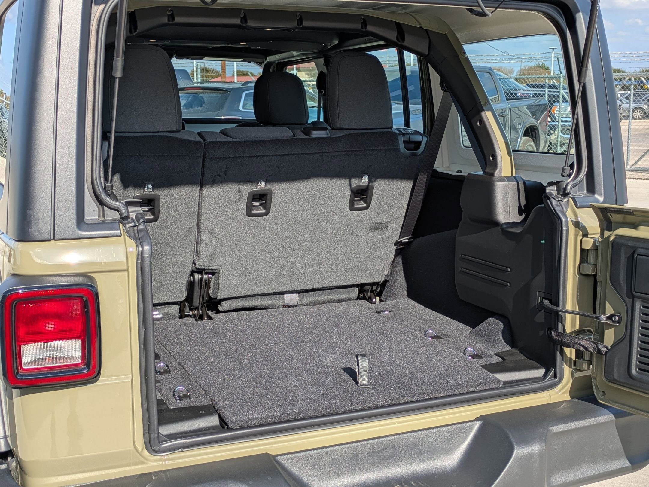 Certified 2025 Jeep Wrangler Sport image 23