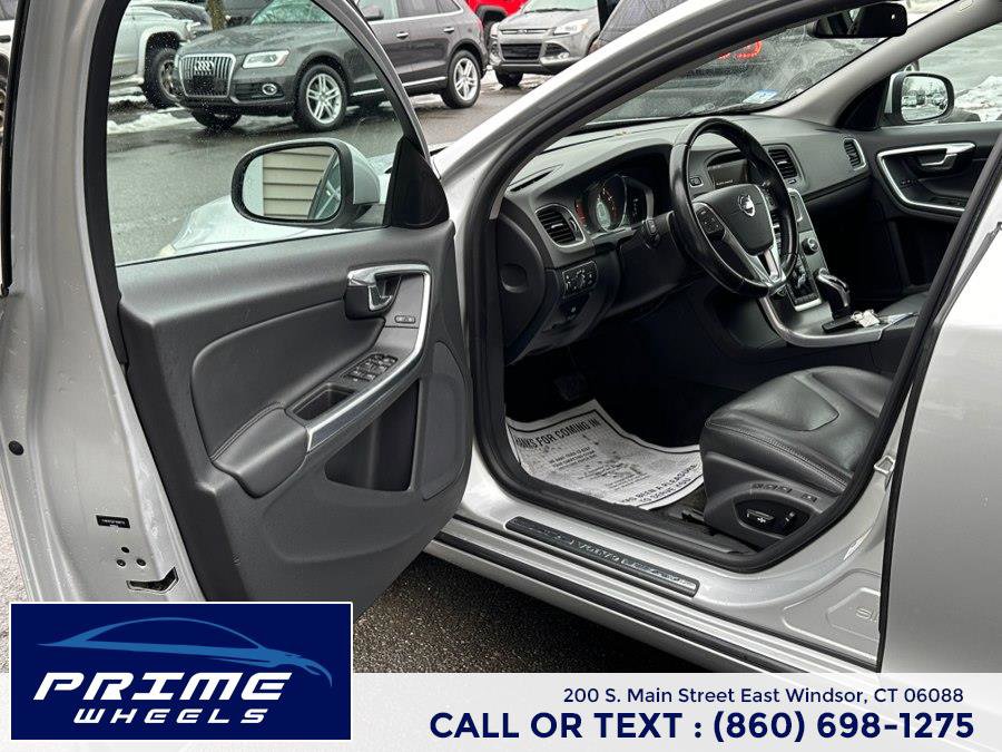 Used 2015 Volvo S60 T5 Premier Plus image 9