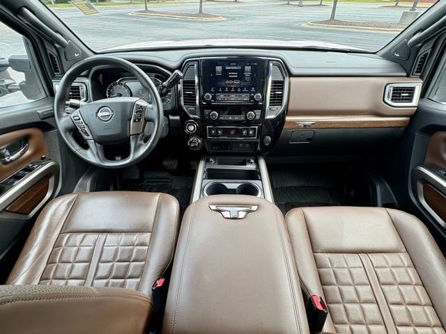 Used 2023 Nissan Titan Platinum Reserve w/ Moonroof Package AWD/4WD image 25