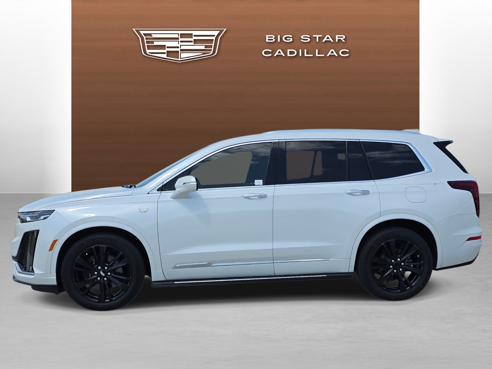 Certified 2023 Cadillac XT6 Premium Luxury w/ LPO, Floor Liner Package FWD image 2